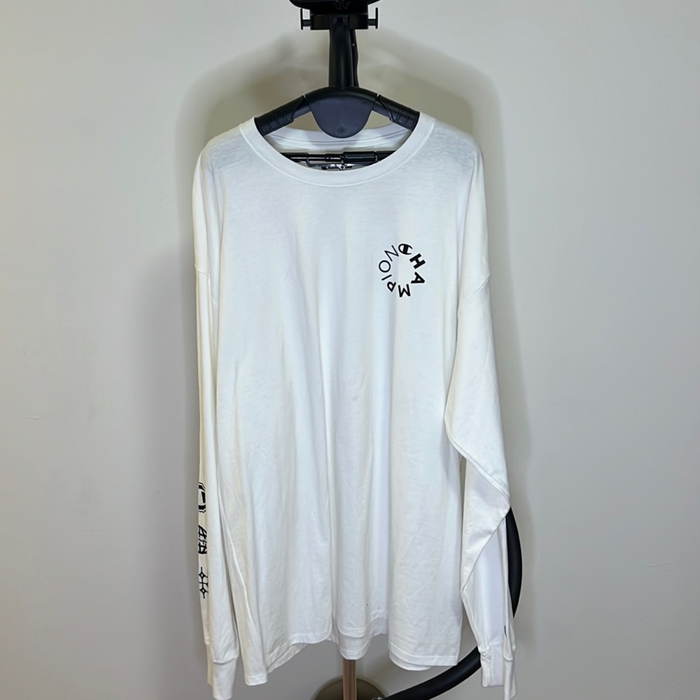 NWOT Champion Long Sleeve Shirt